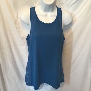 Lorna Jane NWT “Felicia Excel Tank”, arctic blue